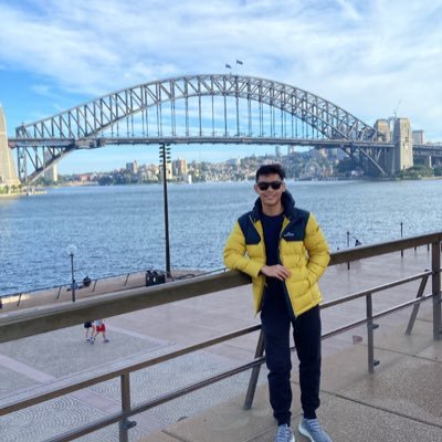 laudemhirjan's profile picture. 