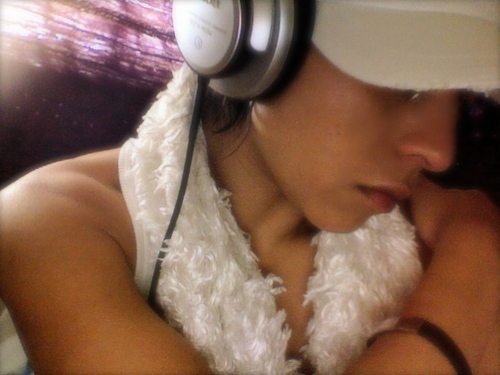 Audionista's profile picture. Tracking down greatness in music, bending, streching, and squeezing it together have been my passion since 1998. The influence of deep, atmospheric, progressive