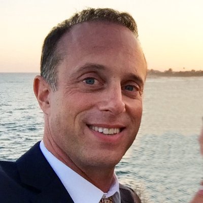 TheBookey's profile picture. Author, speaker, ping pong player. Founder of @PongFit. 
Hit hard, have fun, play fair. 🏓✌🏼