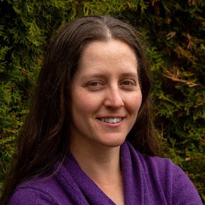 Mother, scholar, writer, artist, homeschooler, gardener, @Vassar & @medialab alumna, author of Grad School Life. On a quest to know stuff.