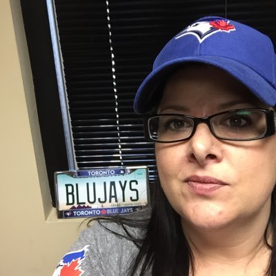 Just a #BlueJays girl living in a hot desert world.