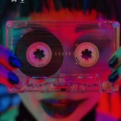 ReviksVardanja3's profile picture. LINE END