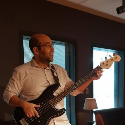 iam_roger_io's profile picture. 
