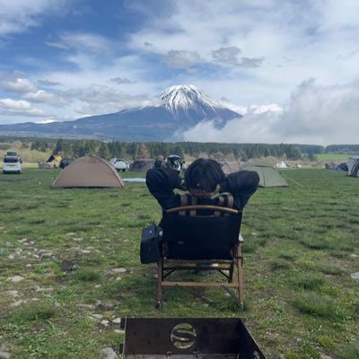 sattedanner's profile picture. お酒と音楽と服とキャンプが好き。 オキトマ2/ゼクーL H7 PRODUCTSというキャンプギアブランドを手がけてます。