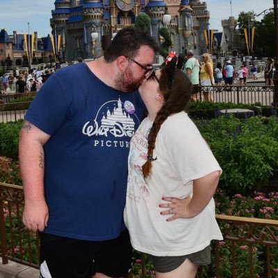 Go Bills!❤️💙 Married to my favorite man @GoBills331997 #BillsMafia