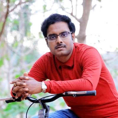 🙃 Simple, happy-go-lucky, cool introvertish guy living the present moment for pure bliss.🕊️ 🇮🇳