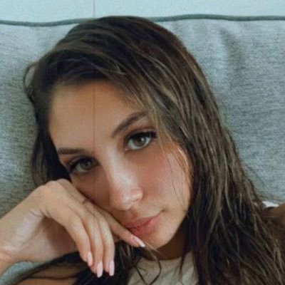 LopezMa82136839's profile picture. To love is to see the lights 🥰❤️looking for the right man to be with 😍🥰 a God fearing woman 🙏