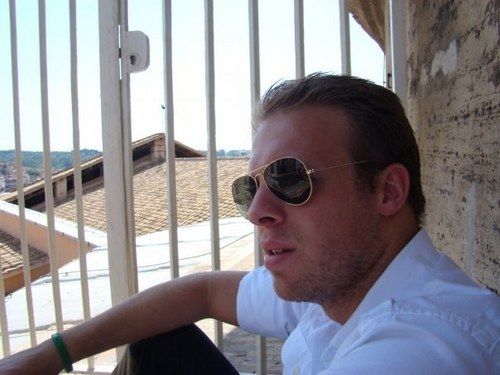 RobWallr's profile picture. 