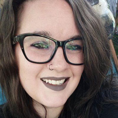FOLLOW ME I FOLLOW BACK short and sweet. est.1990. https://t.co/2vo4mUcT16.