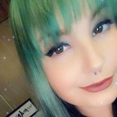 Just a girl with a dream and constant anxiety.  Chief Operating Officer @GGsTV_ |Twitch Affiliate|