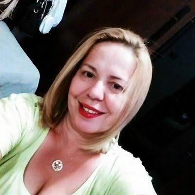 TaniaMa76124571's profile picture. 