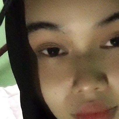 shwcquin's profile picture. idk