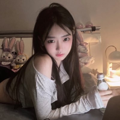 ShuigaR11's profile picture. セックスの最初の試み