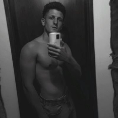 fioramonti_leo's profile picture. Mi gran amigo, mi ángel. Prohibido olvidarte..🌟                                                               (27/01/2016)😇💝