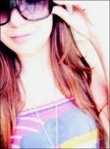 Uma garota orgulhosa , cheio de suas maninas bestas e frescas , com o sonho de ser uma ''garota perfeitinha'' . MSN : anna-claudia66@live.com