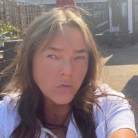 veronique enright☀️ (@veronique7) 's Twitter Profile Photo veronique enright☀️ (@veronique7) 's Twitter Profile Photo