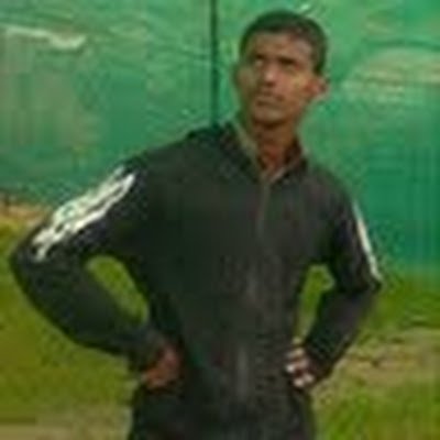 BalajiKb16's profile picture. Balajikbtnpsc