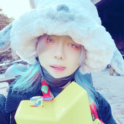 Dヲタ 元Dキャス 夢はシンデレラ城で挙式 とんすけ好き過ぎて死ぬ 元V系バンドマン。竹の塚シーシャスペースToy'sHookah(@ToysHookah)のオーナー