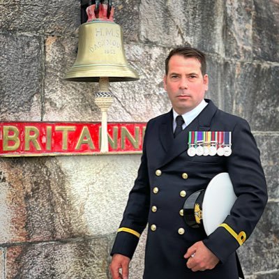 Thehoeyfish's profile picture. Royal Navy Logistics Officer |          Former Royal Marines Commando | Expedition Leader | Outdoor adventurer | Family expedition enthusiast