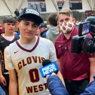 2023’ // 5’11 pg 170 lbs🏀 Clovis west high school -head coach Vance walberg🏀 3.5 gpa