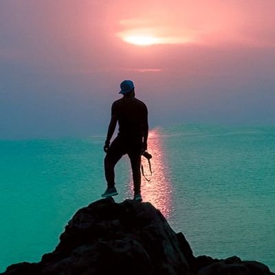 Multidisciplinary Travel Photographer, aspiring Filmmaker, Photo dump
#NFTartist