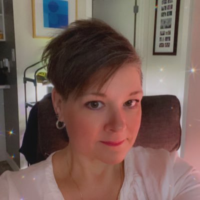 Francie_Gale75's profile picture. Mom of one with too much time on her hands, and mostly here for comments.