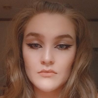 I tweet w/e I want 😘😇😎🏳️🌈 NC
plsdatebekah.comm 👈 my insta