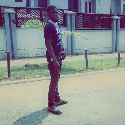 stoner|Uniabuja| @Chelsea fc | fashion designer | love cooking| snapchat: Whykay_ruby