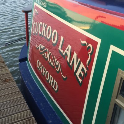 narrow boat that tweets on boating , my skipper is a volunteer lockie on the Braunston flight , look for @Braunstonlocks.