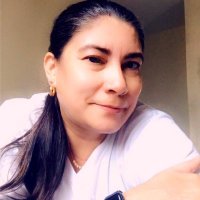 Sandra Lorena 😊🏊🏻‍♀️🍺🧘🏼‍♀️🧑‍🍳🐶🐈🪴 (@drapuppy) 's Twitter Profile