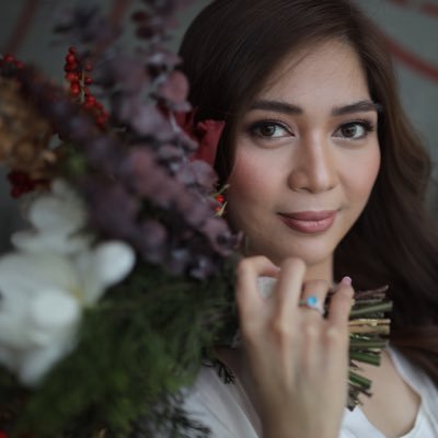 trisheevee's profile picture. 