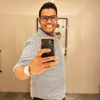 RanukaLive's profile picture. Founder @Radisiz | Sound & Audio-Visual Engineer | Event Planner