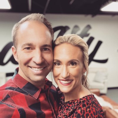 Lead Pastor of @iamthrivechurch. I am in love with God, my family and life in general.