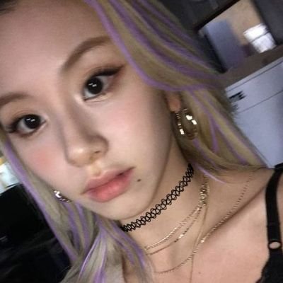 cxramclty's profile picture. lagi sibuk rl bngt, bye.