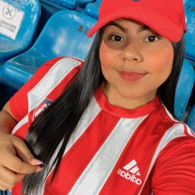 DaniKarolin's profile picture. 