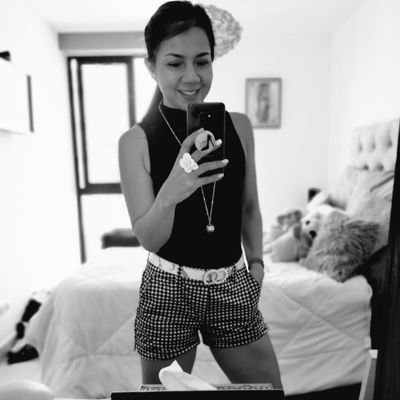 lorenatanchez's profile picture. Who plants a seed beneath the sod and waits to see, believes in GOD.