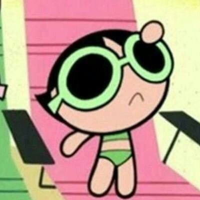 gracesmolinski's profile picture. simply existing since ‘98