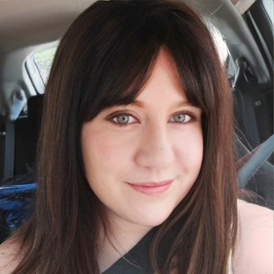 Stringbeans10's profile picture. Two shay, say it like it is or tsek.