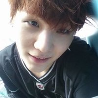 shine on hiatus. (@snowgloss_) 's Twitter Profile