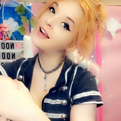 nootynoots1's profile picture. 👉👌