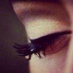 اناأ فتااه ذات حظ مشاكس_ ♪ ومزاج راقص بين العقل والجنون _ ♫ . . . .. اختم كلامك ب ماشاء الله .. 👍 بروفايلي عبارهةة عن يومياتى ~ ♔♪