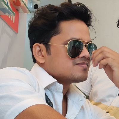 rajneshprajapat's profile picture. Artist, Front-end developer