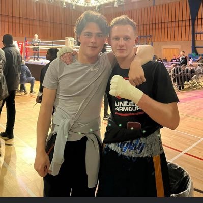 Professional boxer 2-0 1ko VIP boxing Chester boxers
