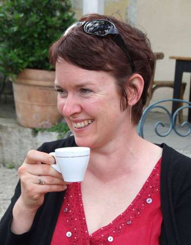 Artist, maker, scavenger, recycler, mum and grower
http://t.co/1SDxM7jlb8