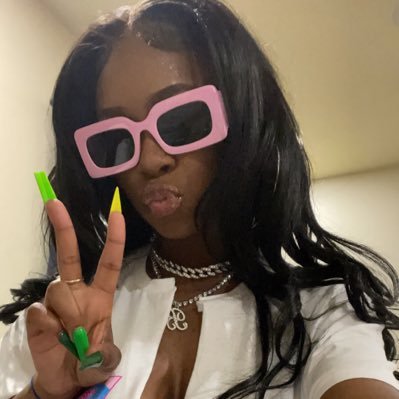 ashaeon_'s profile picture. 