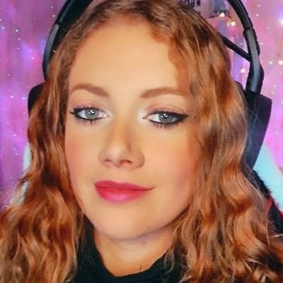 Je fais régulièrement des lives sur Twitch 💕
Généralement 2 soirs en semaine + le dimanche
Suis moi sur Twitch si tu veux être alerté 🐱