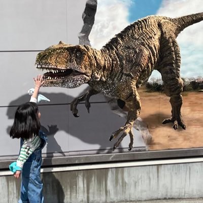 tikuson_g's profile picture. 