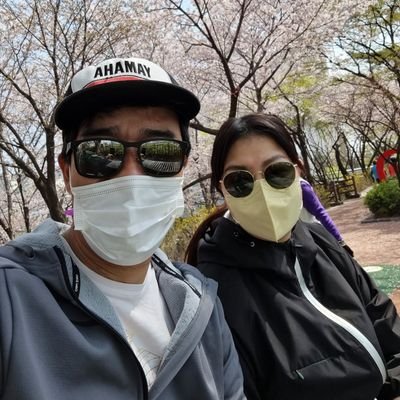 iwonjae15607471's profile picture. 한번 인생 재미나게