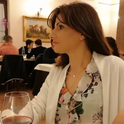 enzastroscio's profile picture. Fisico, Docente, Mamma