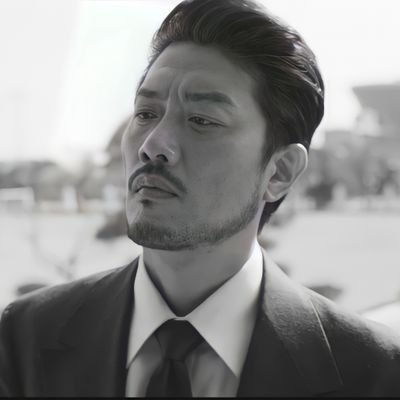 어떻게 필모만 사랑하겠어,                           박희순을 사랑하는거지. 시작은 마이네임 무진지우.
편하게 DM하셔도됩니다.
https://t.co/ducVivG5tW